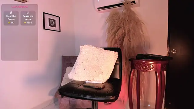 Isa_Bellats webcam