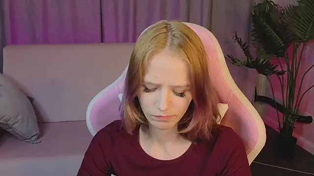 AliceJohansone webcam