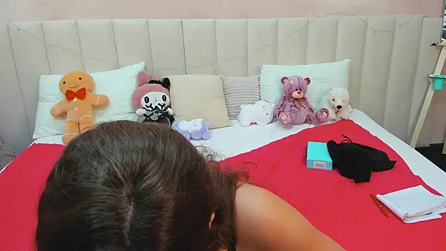 Lola_lovesss webcam