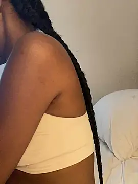 Jasmine_FullsShine webcam