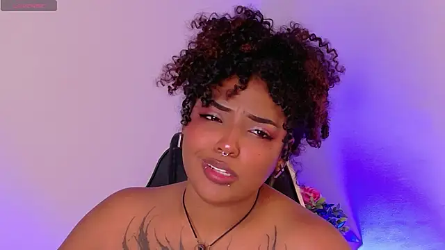 Watch Cristal-Jonnes live on EroticFlix - High definition streams