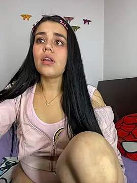 sophyy_white webcam