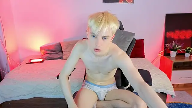 lucidangelok1 (M twink) - CUM SHOW