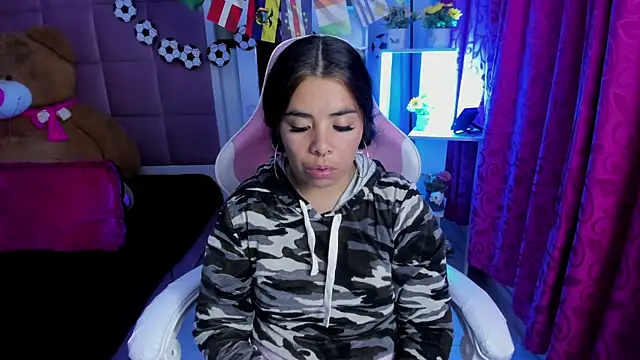 liany_taylor webcam