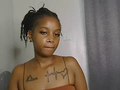 Watch lucious_wendy live on EroticFlix - High definition streams