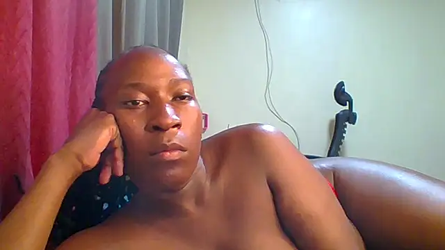 blackcuteebony