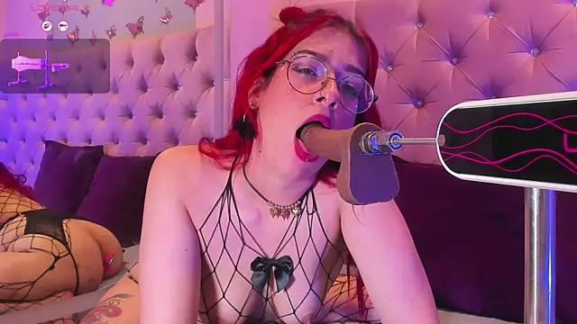 LolyYunno webcam