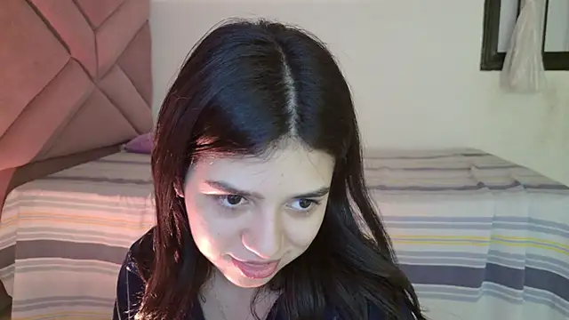 eva_sin18 (F young) - double penetration