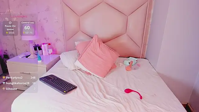 Nasly_Moore webcam