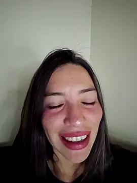 loveuu-bae webcam