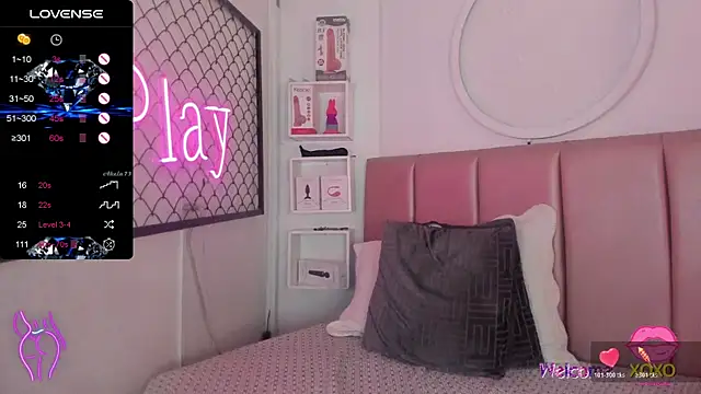pamela_dimantis_ webcam