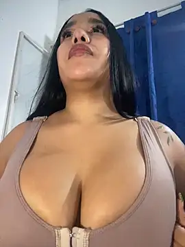 mis-violetha webcam