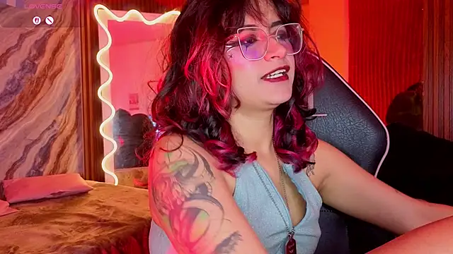 kristen_tay live cam on StripChat