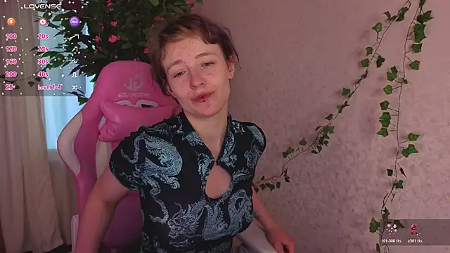 Ricki_Bloom webcam