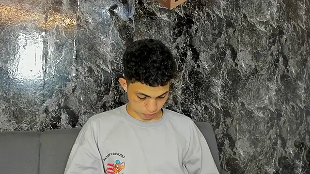 cameron_lux77