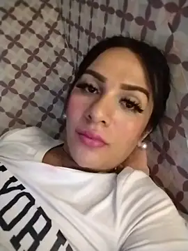 Yourbabyshane webcam