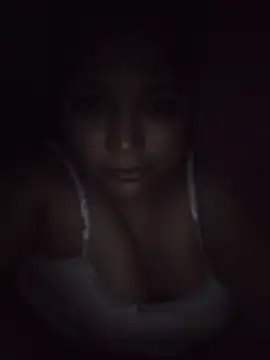 Angelly_ricura live cam on StripChat