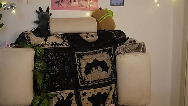 ari_kat webcam
