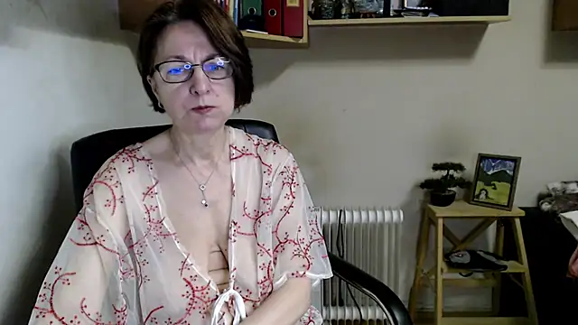 Watch katemodel live on EroticFlix - High definition streams