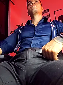 ALPHA_DOMINUS_ webcam
