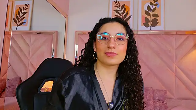 DemiJones_ webcam