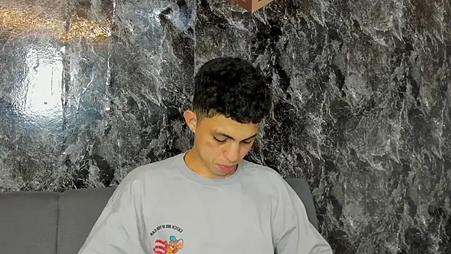cameron_lux77 webcam