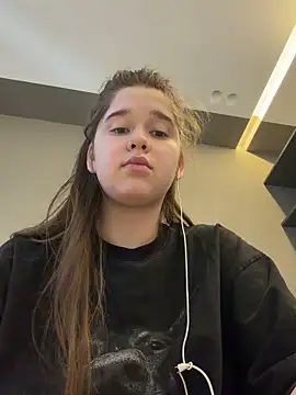 HornyGirlH webcam