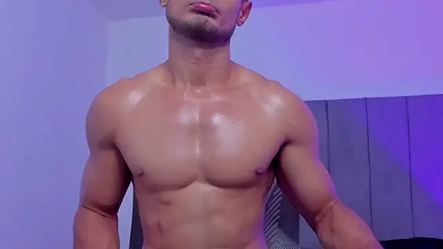 Adonys_Lewis_ webcam
