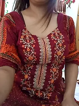 Watch Tanha18 live on EroticFlix - High definition streams