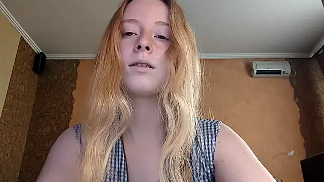 KateVibe_01 webcam