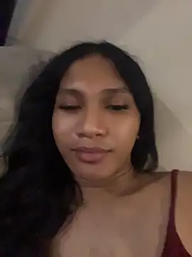 slutty_aki webcam