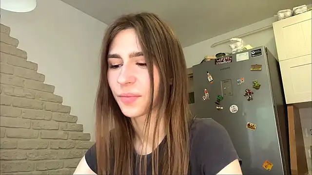 ZaraGuyette webcam