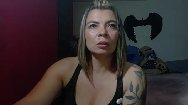 charlotedoll webcam