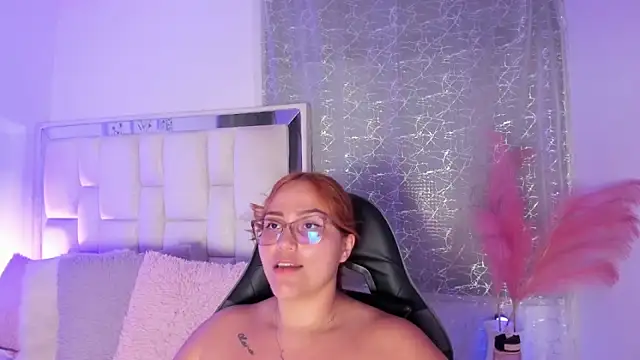 LeahxBarker webcam