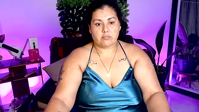 AndreaKinky webcam