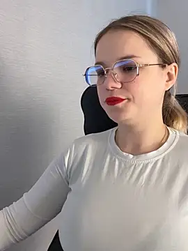KimEvanss webcam