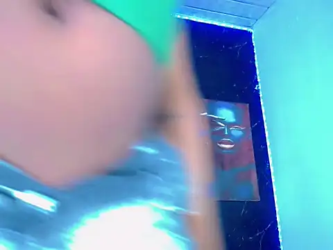SaramyBigcock webcam