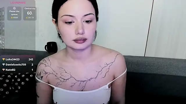 Dark_Moni webcam