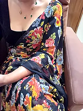 roja-telugu777 (F young) - boobs oil massage with AROMA OILS