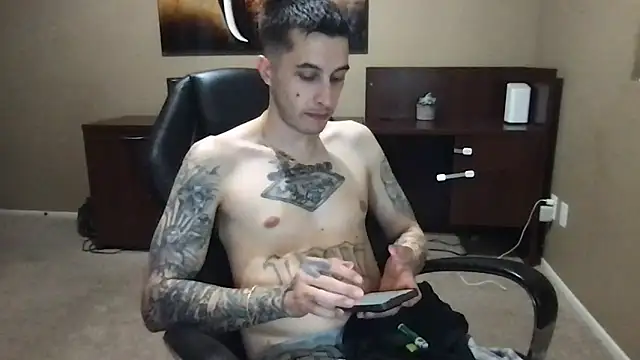 JuicyJoshy webcam