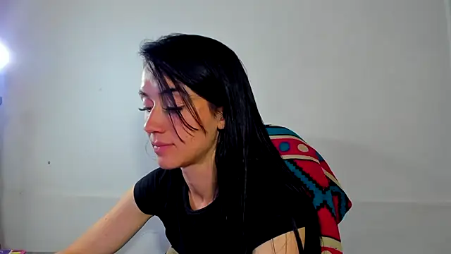 Watch Amy_Kobold3 live on EroticFlix - High definition streams