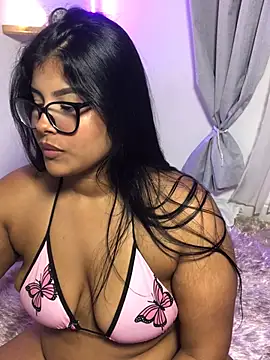 AnaBrowmn webcam