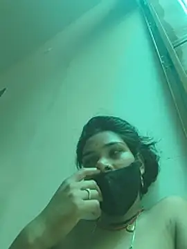 Bhuvika_Love-143 webcam