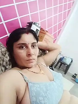 Hot_ree85 webcam