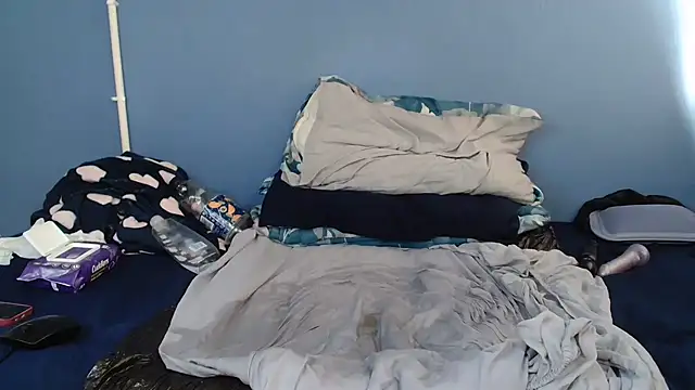 Sweet-Bella17 webcam