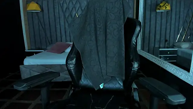 DanteLuxx webcam