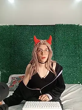 allison_pearzon webcam