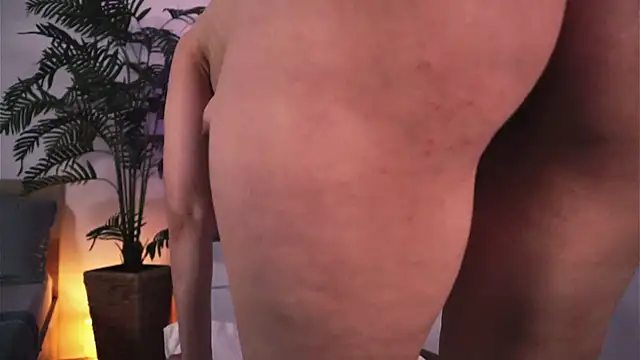 Misslullu webcam