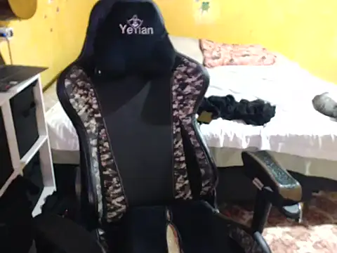 notjohnwickk (M young) - I'll cum right away - Me saco la leche
