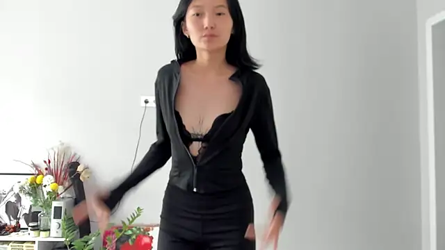 ailey_chao webcam